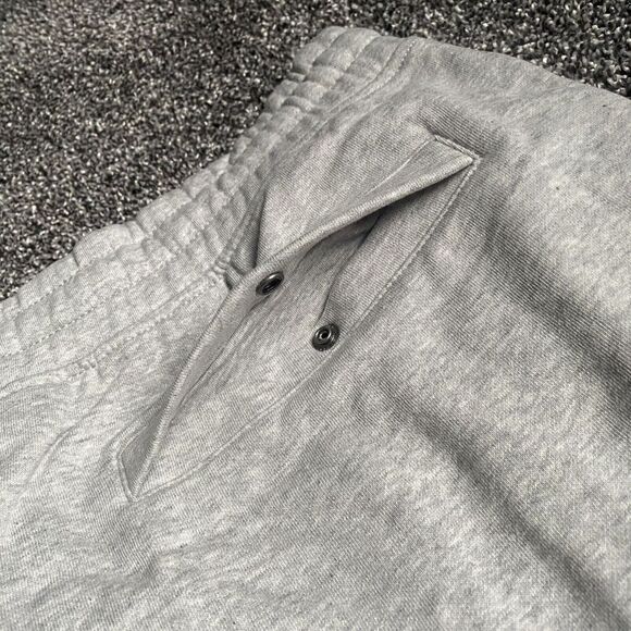 Gymshark Slim Fit 7" Crest Shorts Light Gray Marl Gym Essential Men's Size XL - Picture 5 of 5